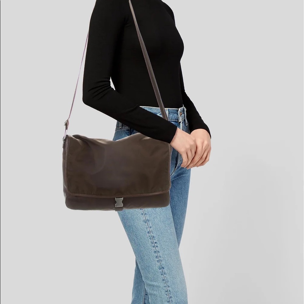 PRADA MESSENGER